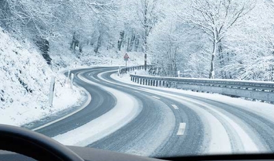 Kaygan ve Karlı Yolda Araç Kullanmanın Tüyoları